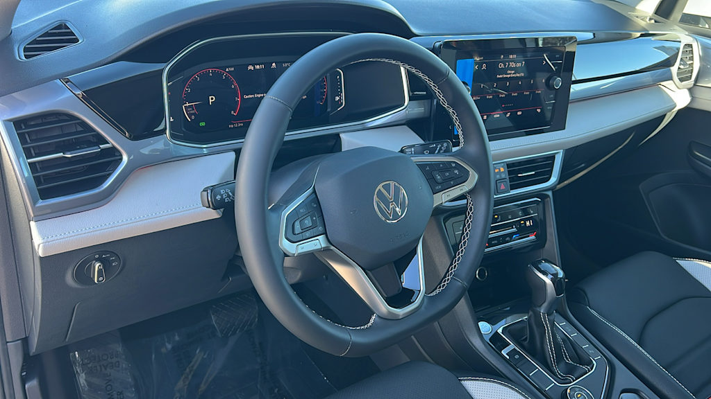 Thumbnail: 2026 Volkswagen Taos - 2