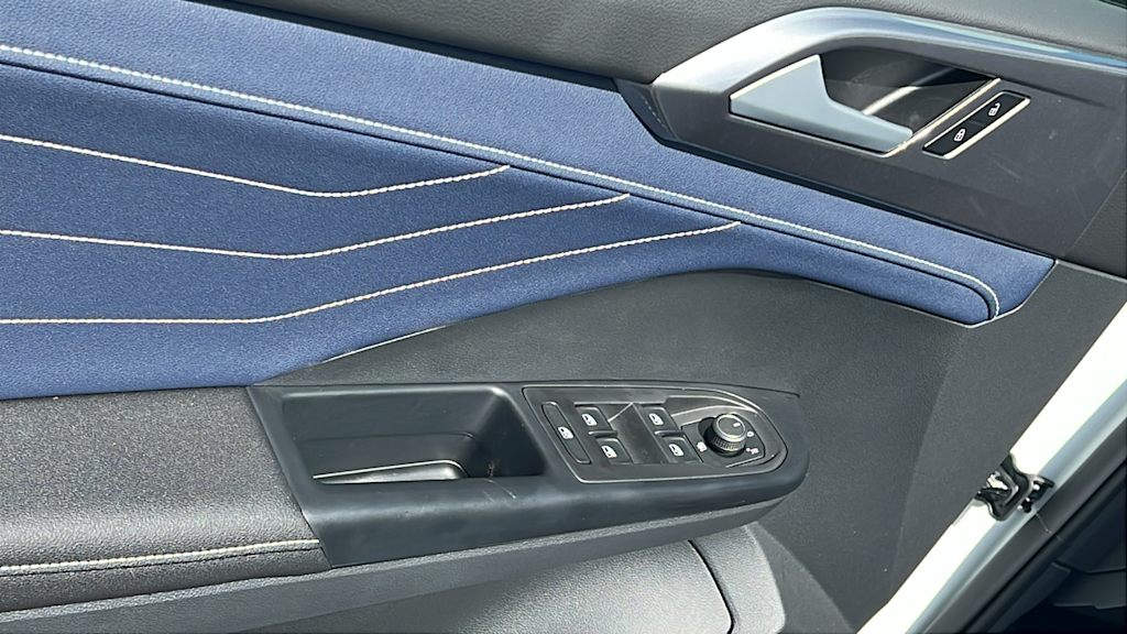 Thumbnail: 2025 Volkswagen Taos - 28