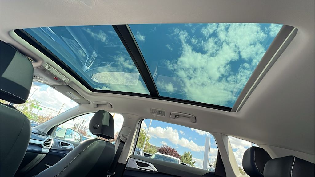 Thumbnail: 2025 Volkswagen Taos - 31