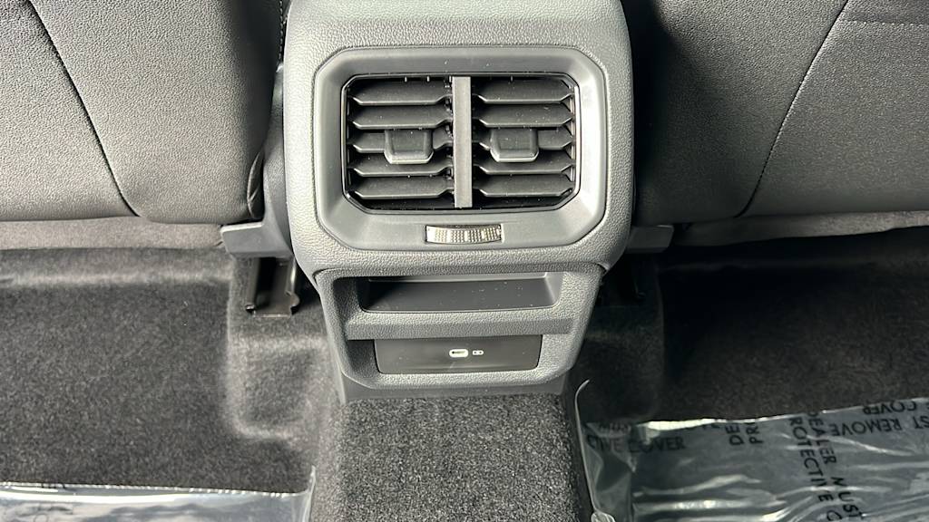 Thumbnail: 2025 Volkswagen Taos - 30