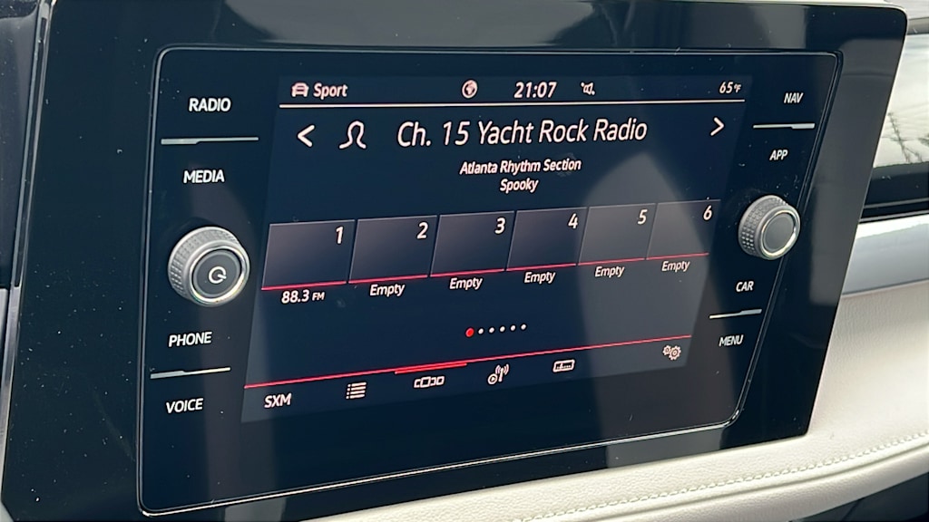 Thumbnail: 2025 Volkswagen Taos - 13