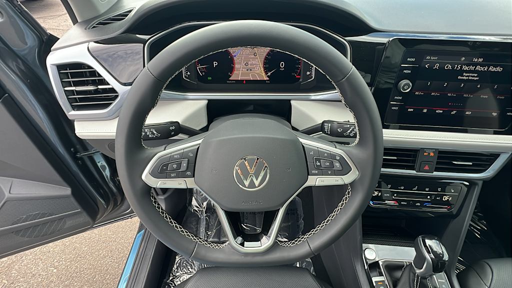 Thumbnail: 2025 Volkswagen Taos - 8