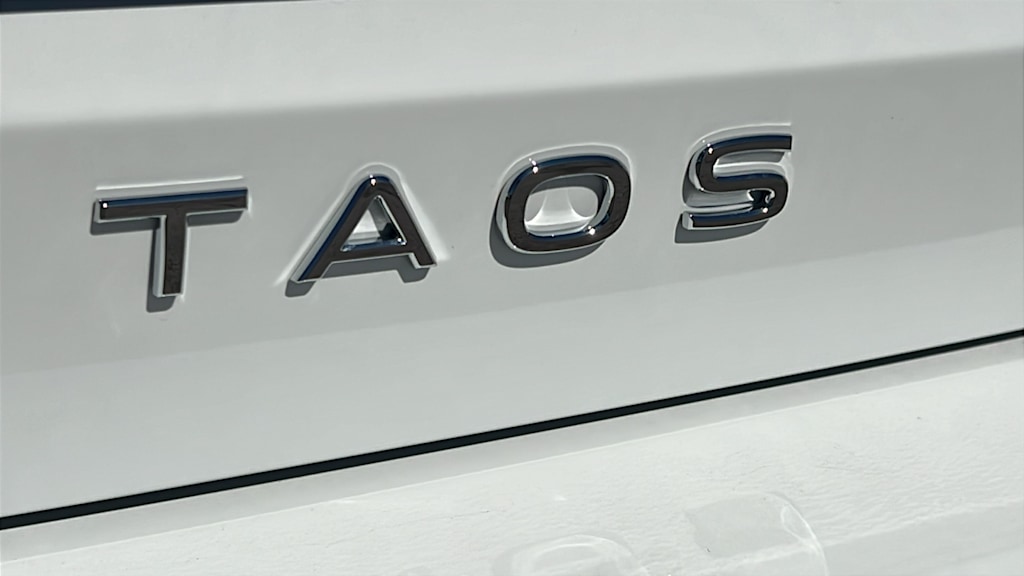 Thumbnail: 2026 Volkswagen Taos - 7