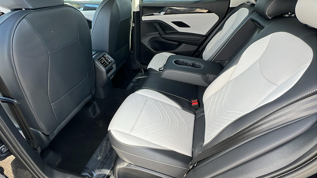Thumbnail: 2026 Volkswagen Tiguan - 12