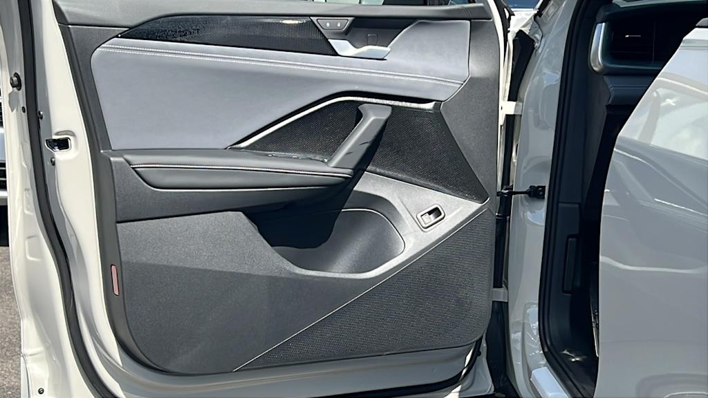 Thumbnail: 2026 Volkswagen Tiguan - 27