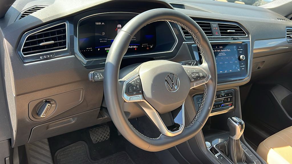 Thumbnail: 2023 Volkswagen Tiguan - 2