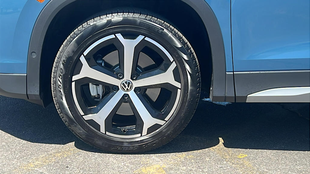 Thumbnail: 2025 Volkswagen Tiguan - 8