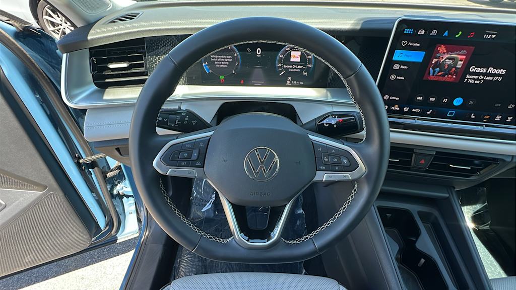 Thumbnail: 2025 Volkswagen Tiguan - 9