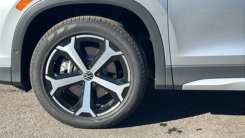 Thumbnail: 2026 Volkswagen Tiguan - 8
