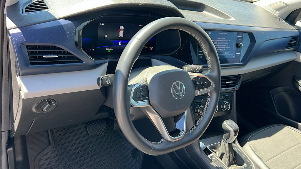 Thumbnail: 2022 Volkswagen Taos - 2