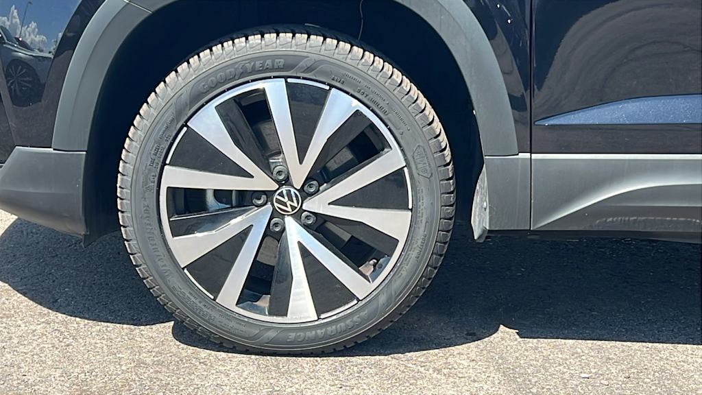 Thumbnail: 2022 Volkswagen Taos - 7