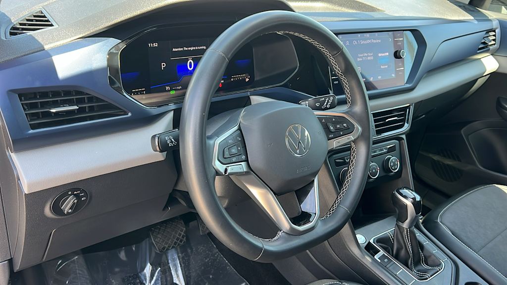 Thumbnail: 2022 Volkswagen Taos - 2