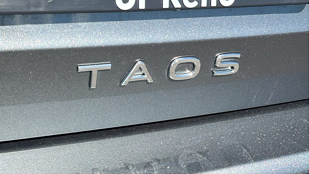 Thumbnail: 2023 Volkswagen Taos - 30