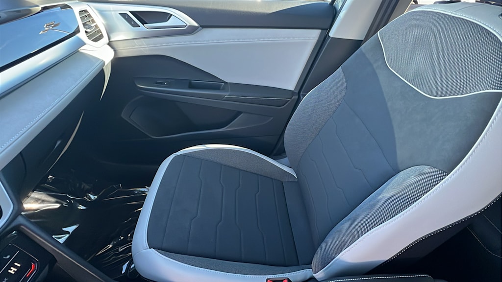 Thumbnail: 2026 Volkswagen Taos - 10