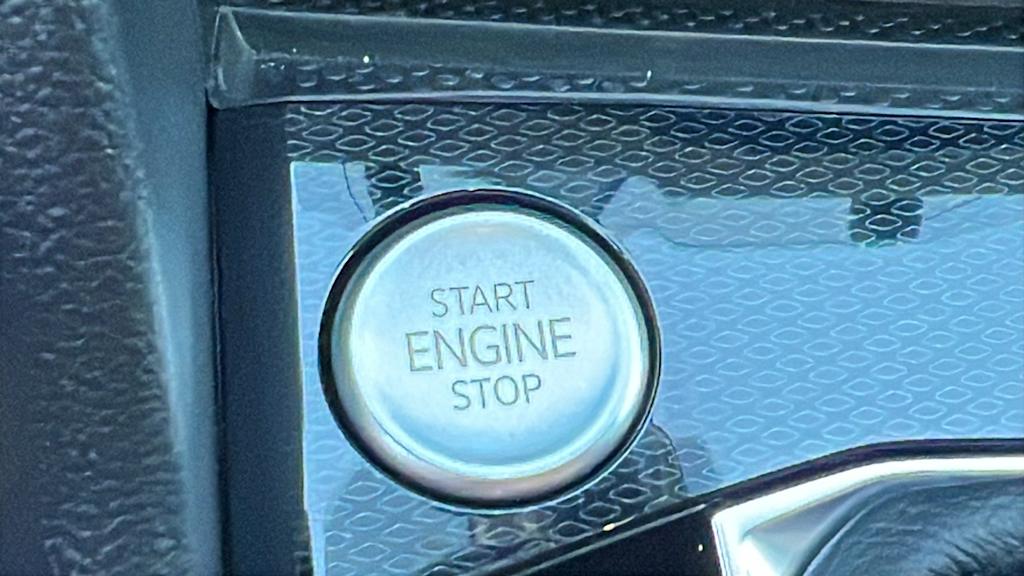 Thumbnail: 2025 Volkswagen Taos - 24