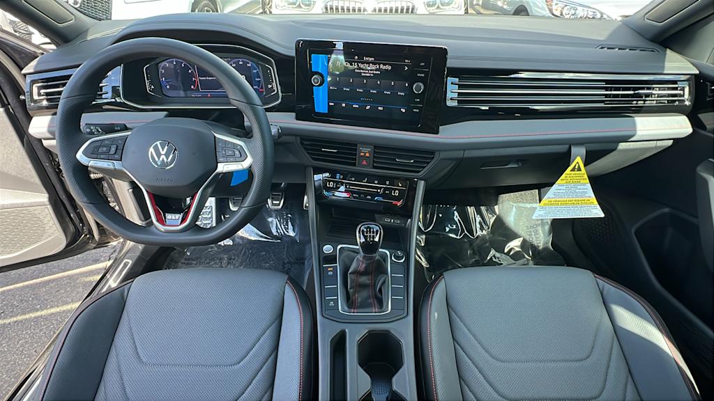 Thumbnail: 2026 Volkswagen Jetta - 12