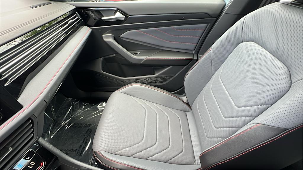 Thumbnail: 2026 Volkswagen Jetta - 11