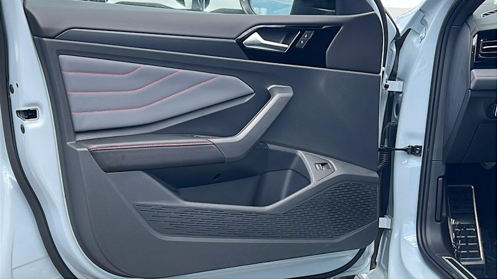 Thumbnail: 2026 Volkswagen Jetta - 29