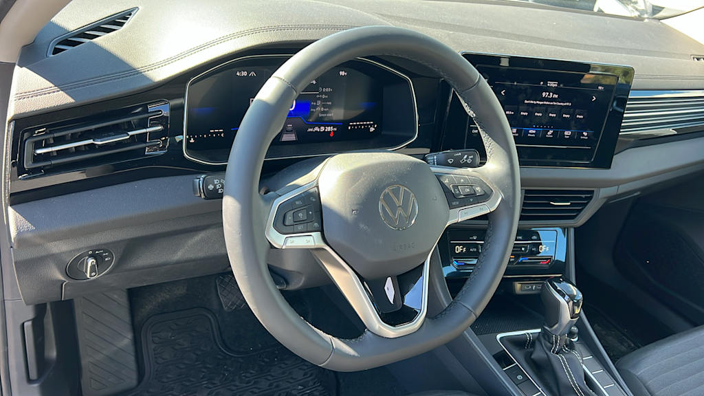 Thumbnail: 2026 Volkswagen Jetta - 2