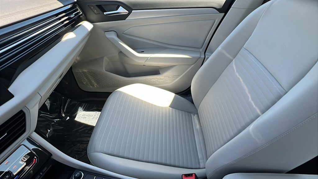 Thumbnail: 2026 Volkswagen Jetta - 10