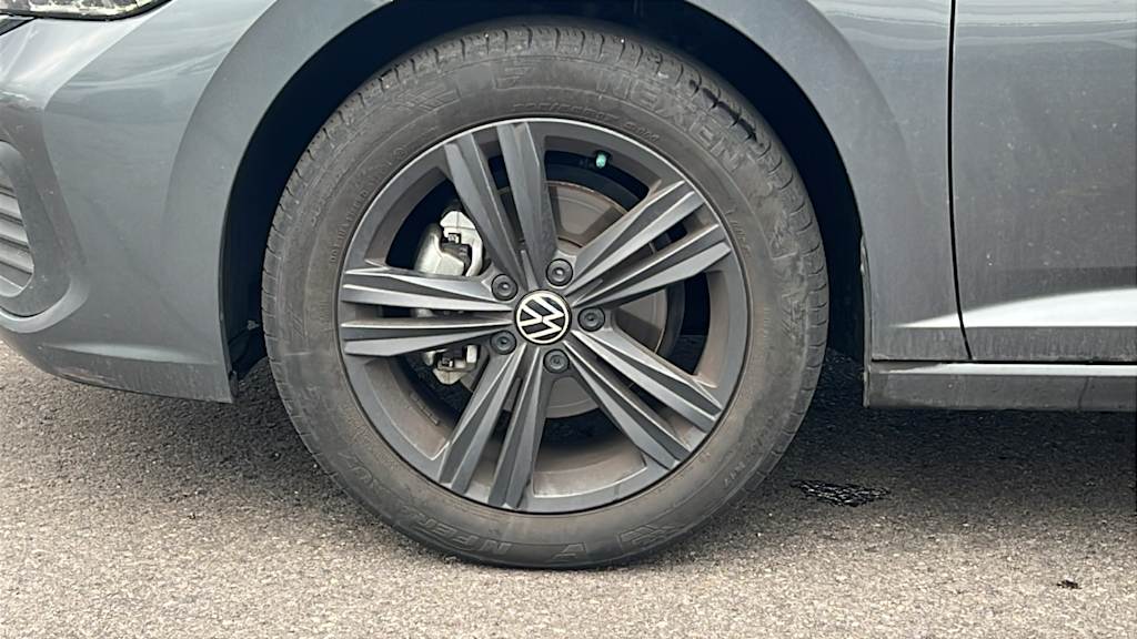 Thumbnail: 2022 Volkswagen Jetta - 7