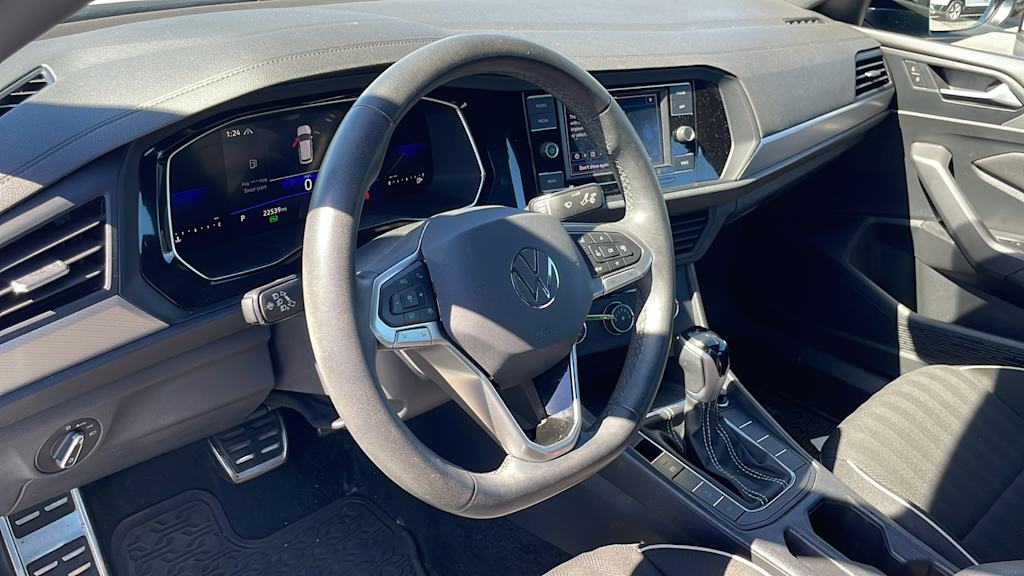 Thumbnail: 2024 Volkswagen Jetta - 2