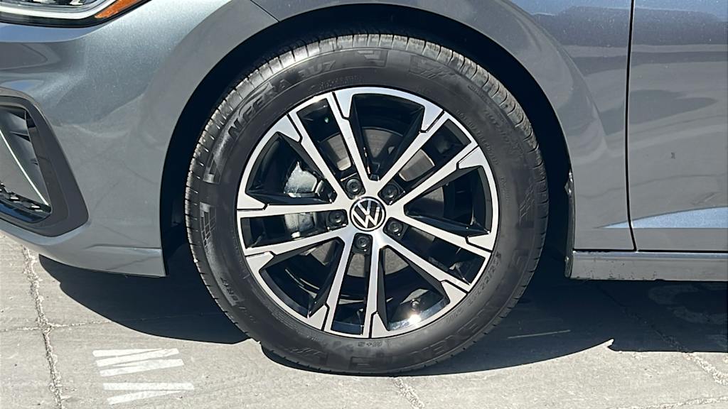Thumbnail: 2026 Volkswagen Jetta - 7