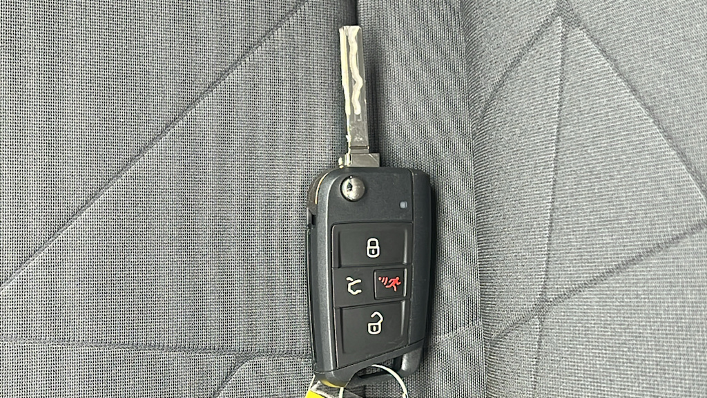 Thumbnail: 2026 Volkswagen Jetta - 30