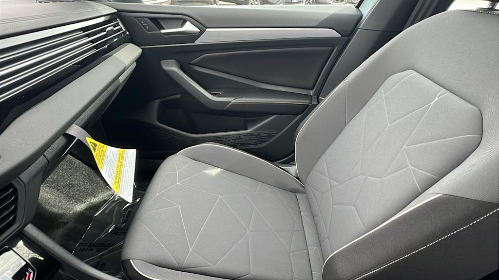 Thumbnail: 2026 Volkswagen Jetta - 11