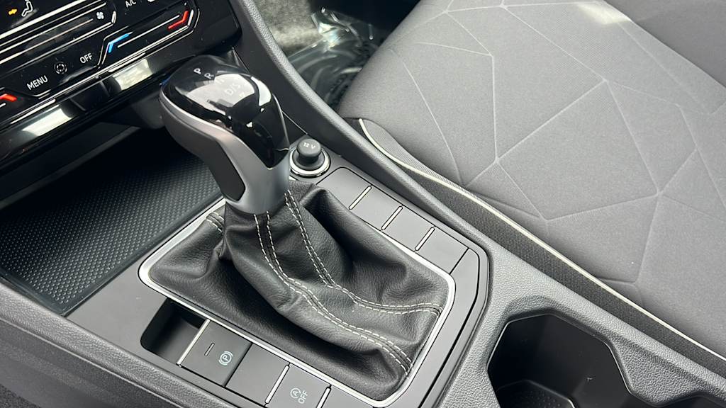 Thumbnail: 2026 Volkswagen Jetta - 15