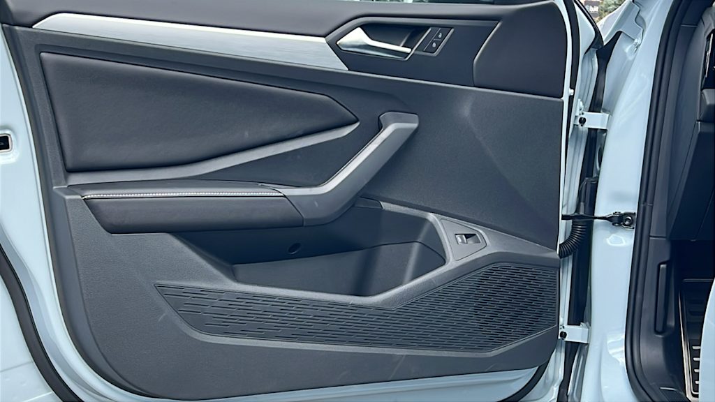 Thumbnail: 2026 Volkswagen Jetta - 28