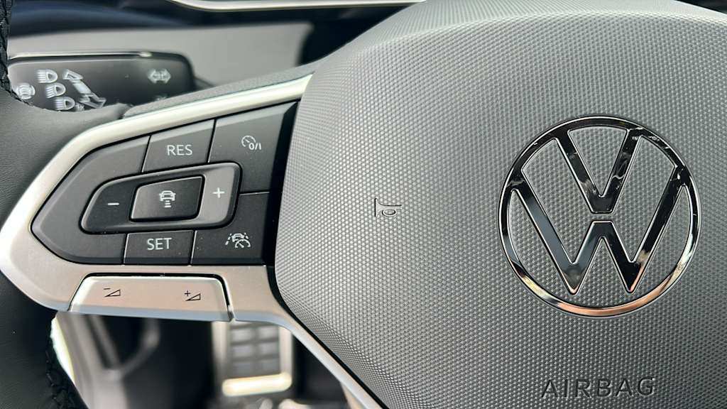 Thumbnail: 2026 Volkswagen Jetta - 25