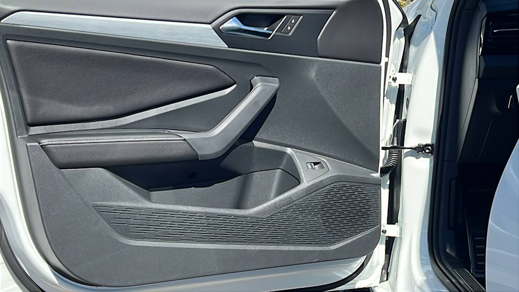 Thumbnail: 2026 Volkswagen Jetta - 28