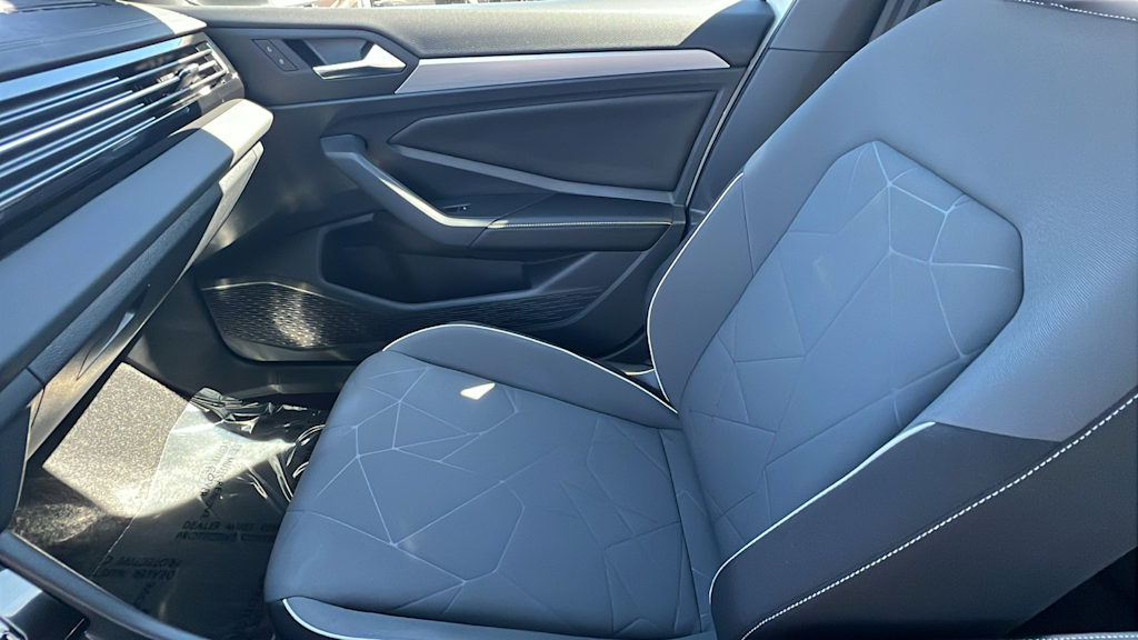 Thumbnail: 2026 Volkswagen Jetta - 11