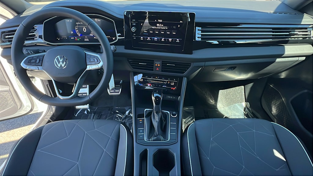 Thumbnail: 2026 Volkswagen Jetta - 13