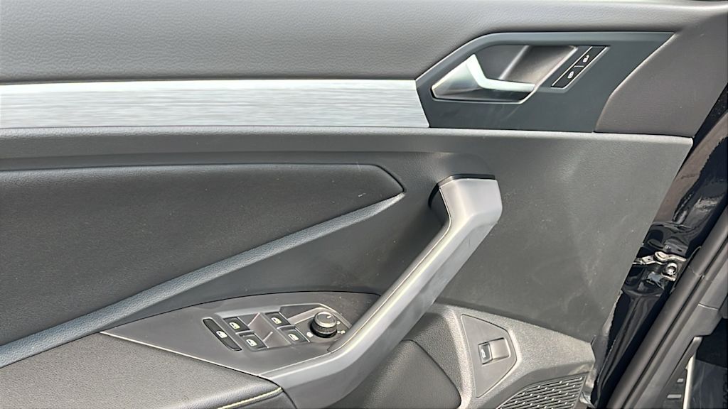 Thumbnail: 2026 Volkswagen Jetta - 28