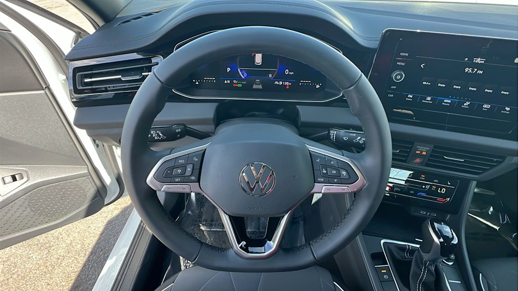 Thumbnail: 2026 Volkswagen Jetta - 9