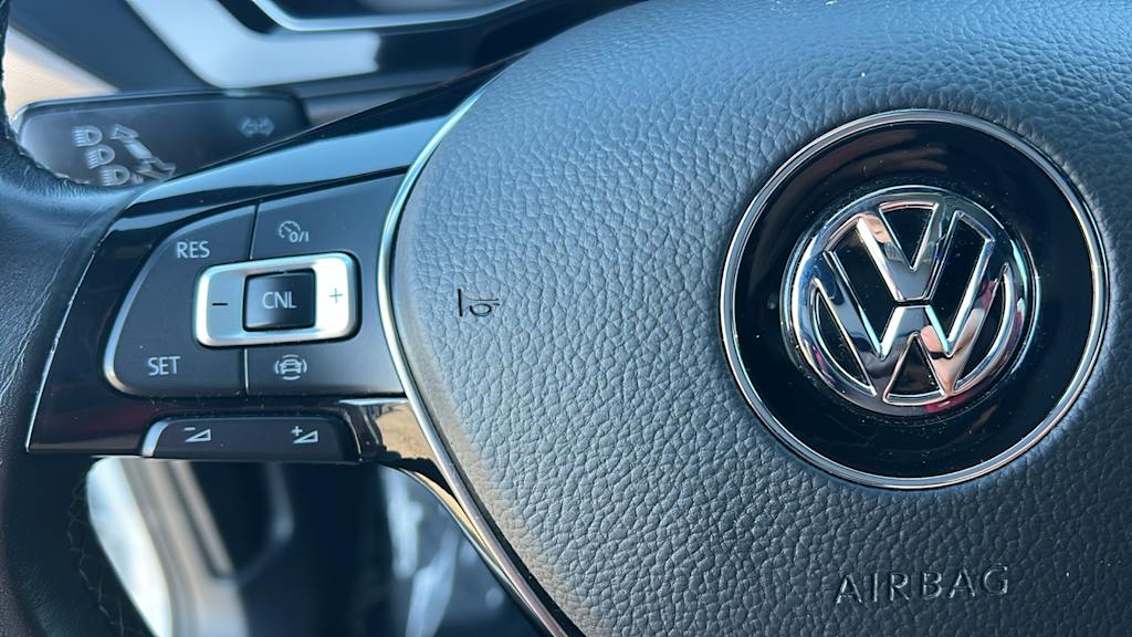 Thumbnail: 2019 Volkswagen Jetta - 25