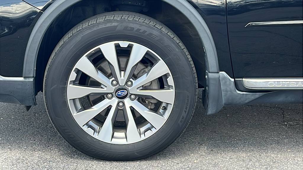 2017 Subaru Outback 3.6R Touring 8