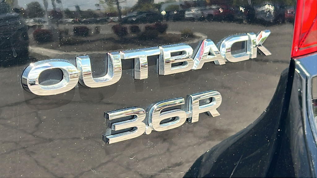 2017 Subaru Outback 3.6R Touring 7