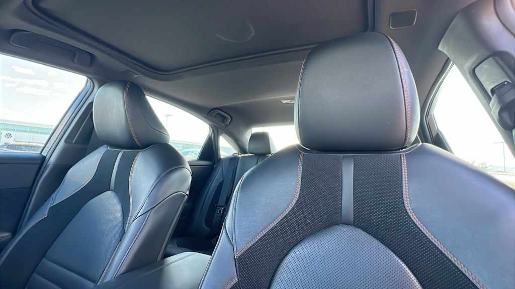 Thumbnail: 2020 Toyota Avalon - 10