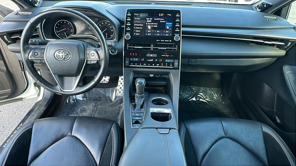 Thumbnail: 2020 Toyota Avalon - 13