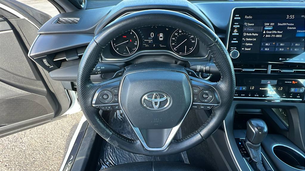 Thumbnail: 2020 Toyota Avalon - 9