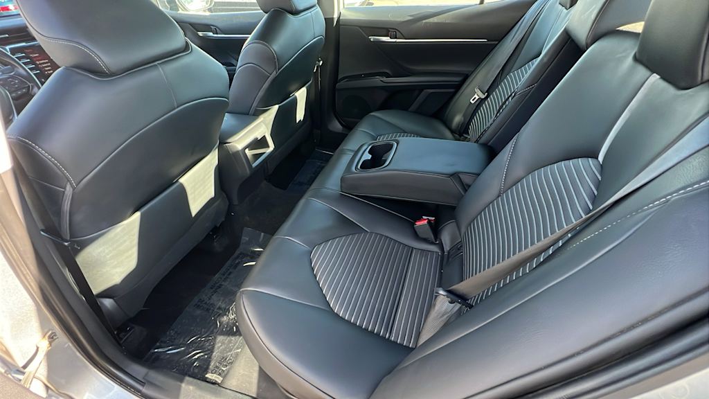 Thumbnail: 2020 Toyota Camry - 12