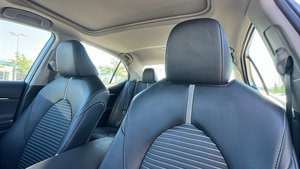 Thumbnail: 2020 Toyota Camry - 10