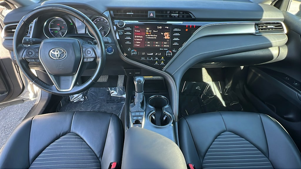 Thumbnail: 2020 Toyota Camry - 13