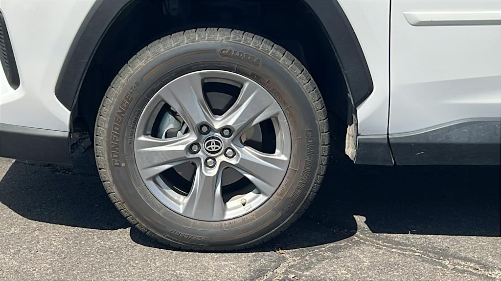 Thumbnail: 2024 Toyota RAV4 - 7