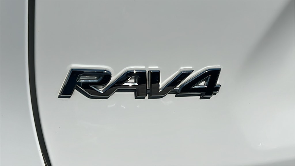 Thumbnail: 2024 Toyota RAV4 - 7