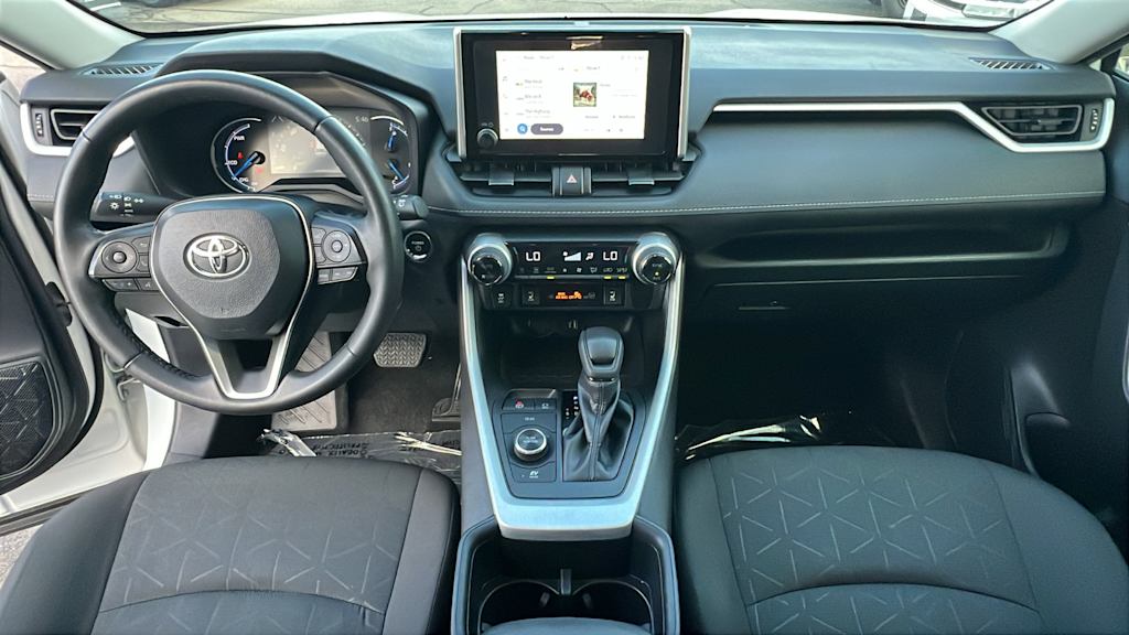 Thumbnail: 2024 Toyota RAV4 - 12