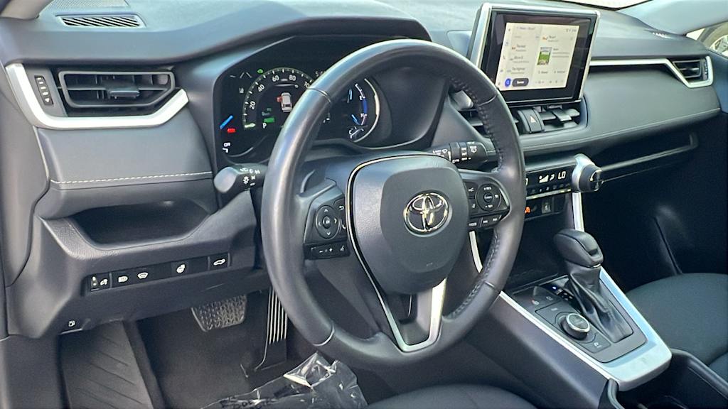 Thumbnail: 2024 Toyota RAV4 - 2